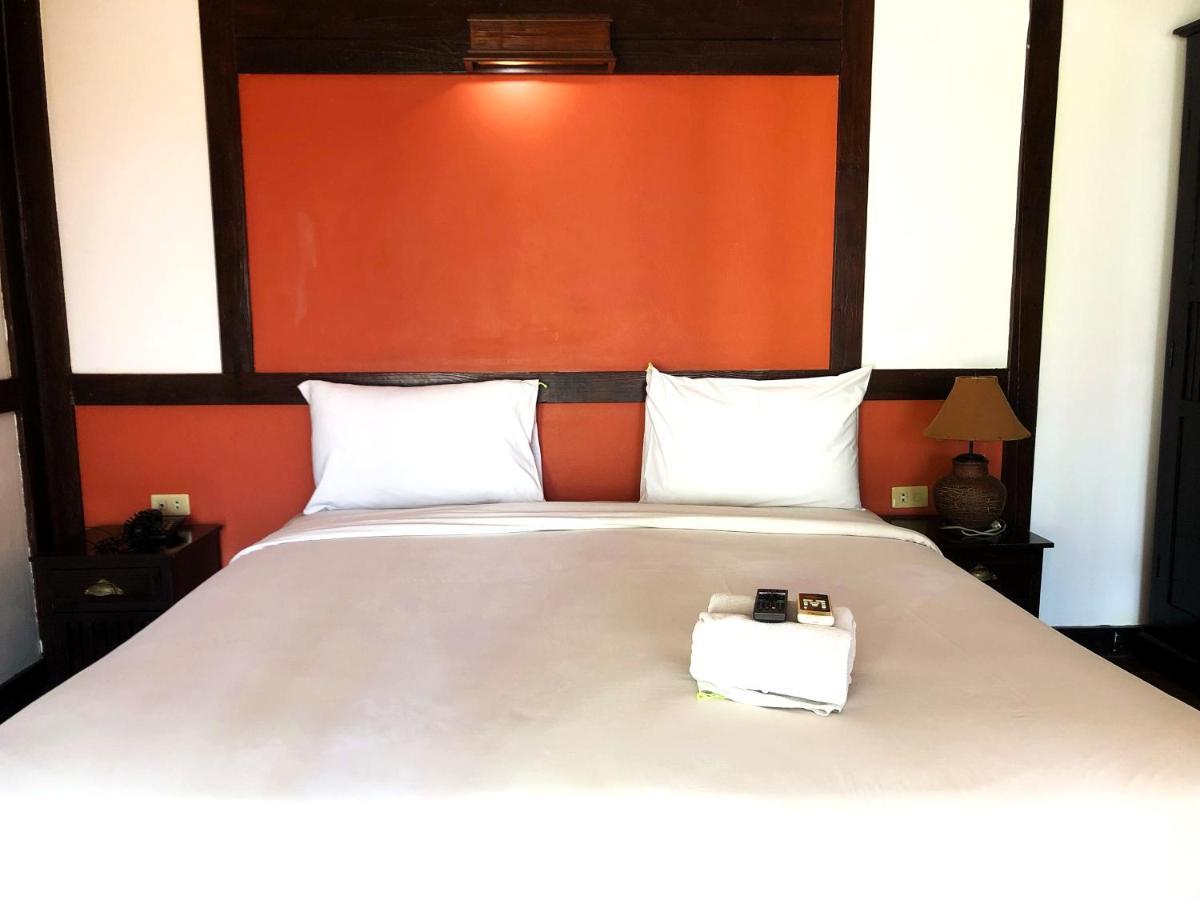 Sutus Court 7 Hotel Pattaya Exterior photo